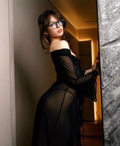 Mira Bhayandar aged housewife Call Girl